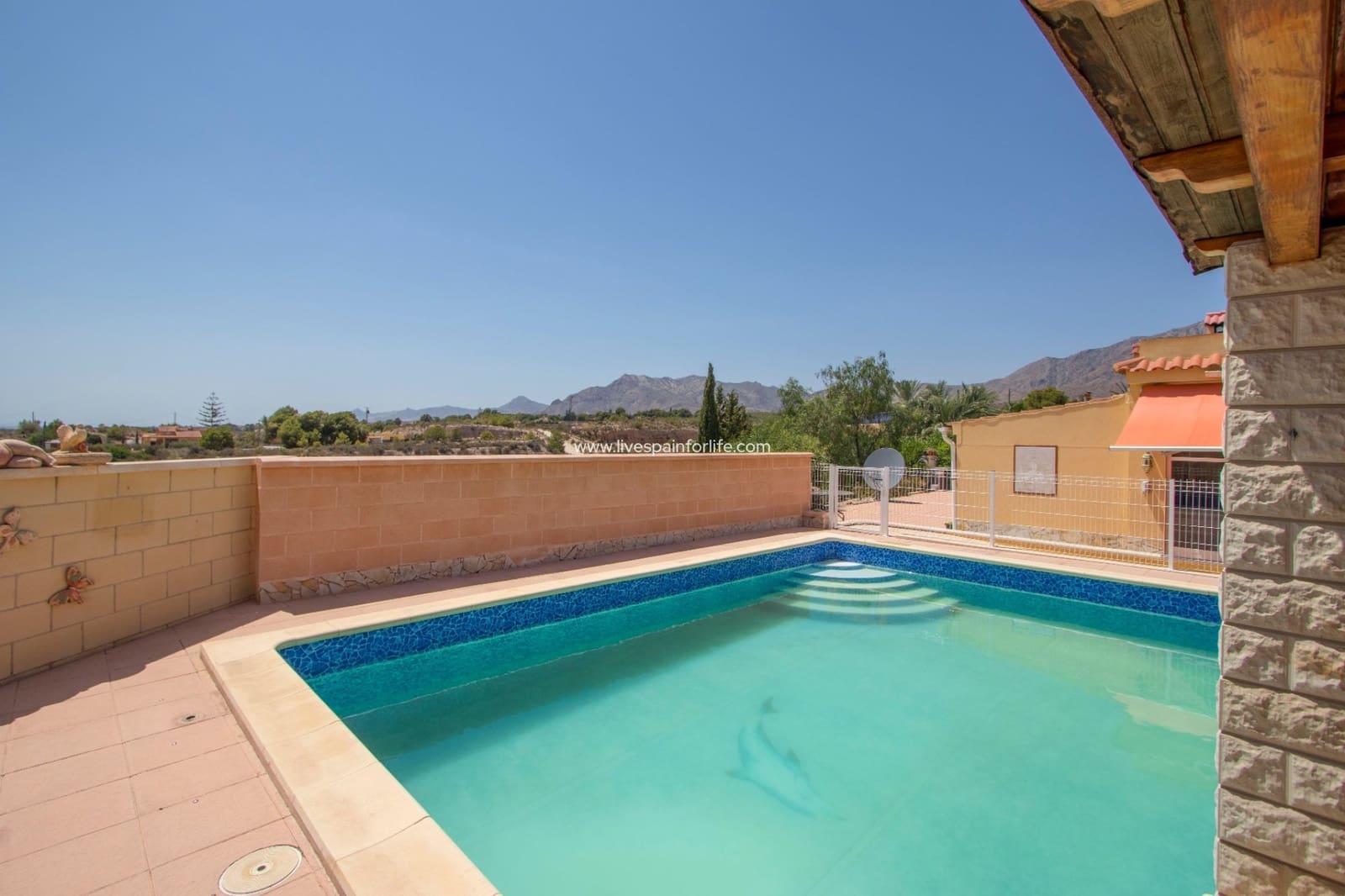 4 bedroom Finca/Country House for sale in Albatera with pool garage - € 415,000 (Ref: 9614043)