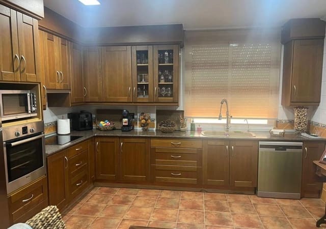 9 makuuhuone Maalaistalo myytävänä paikassa Carrús Oest - El Toscar, Elche / Elx - 450 000 € (Ref: 9614044)