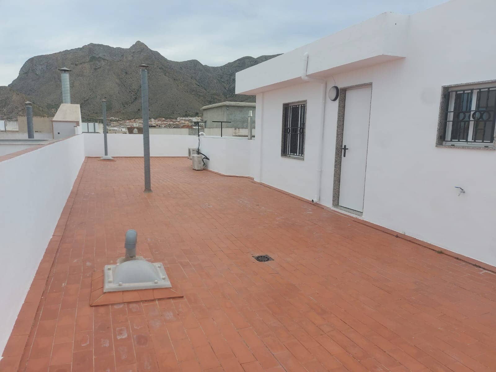 3 soverom Hus til salgs i Cox med garasje - € 185 000 (Ref: 9614051)