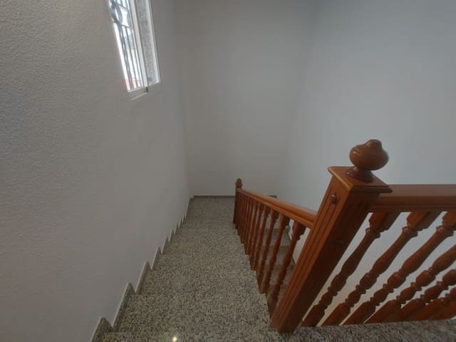 3 sypialnia Dom na sprzedaż w Cox z garażem - 185 000 € (Ref: 9614051)