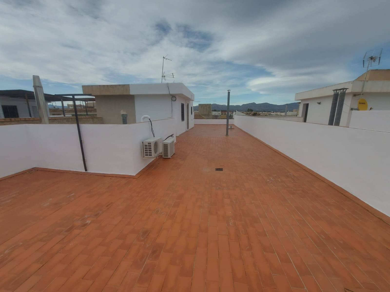 3 soverom Hus til salgs i Cox med garasje - € 185 000 (Ref: 9614052)