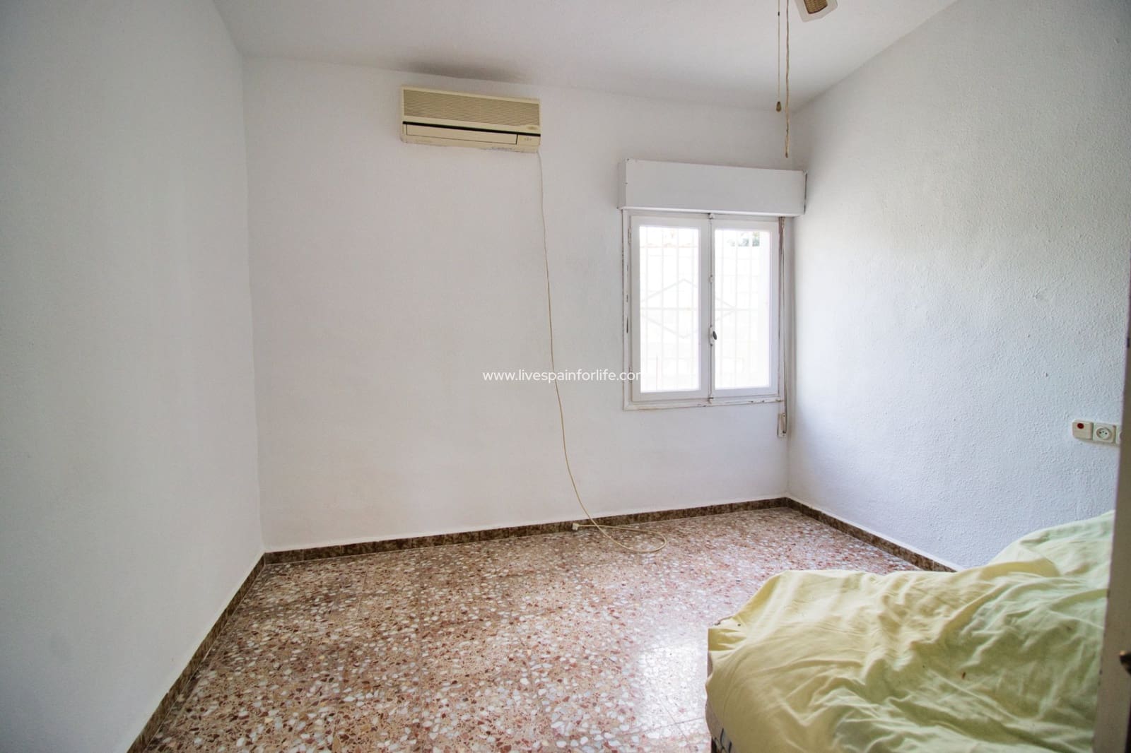 3 bedroom Finca/Country House for sale in Albatera with pool garage - € 190,000 (Ref: 9628264)