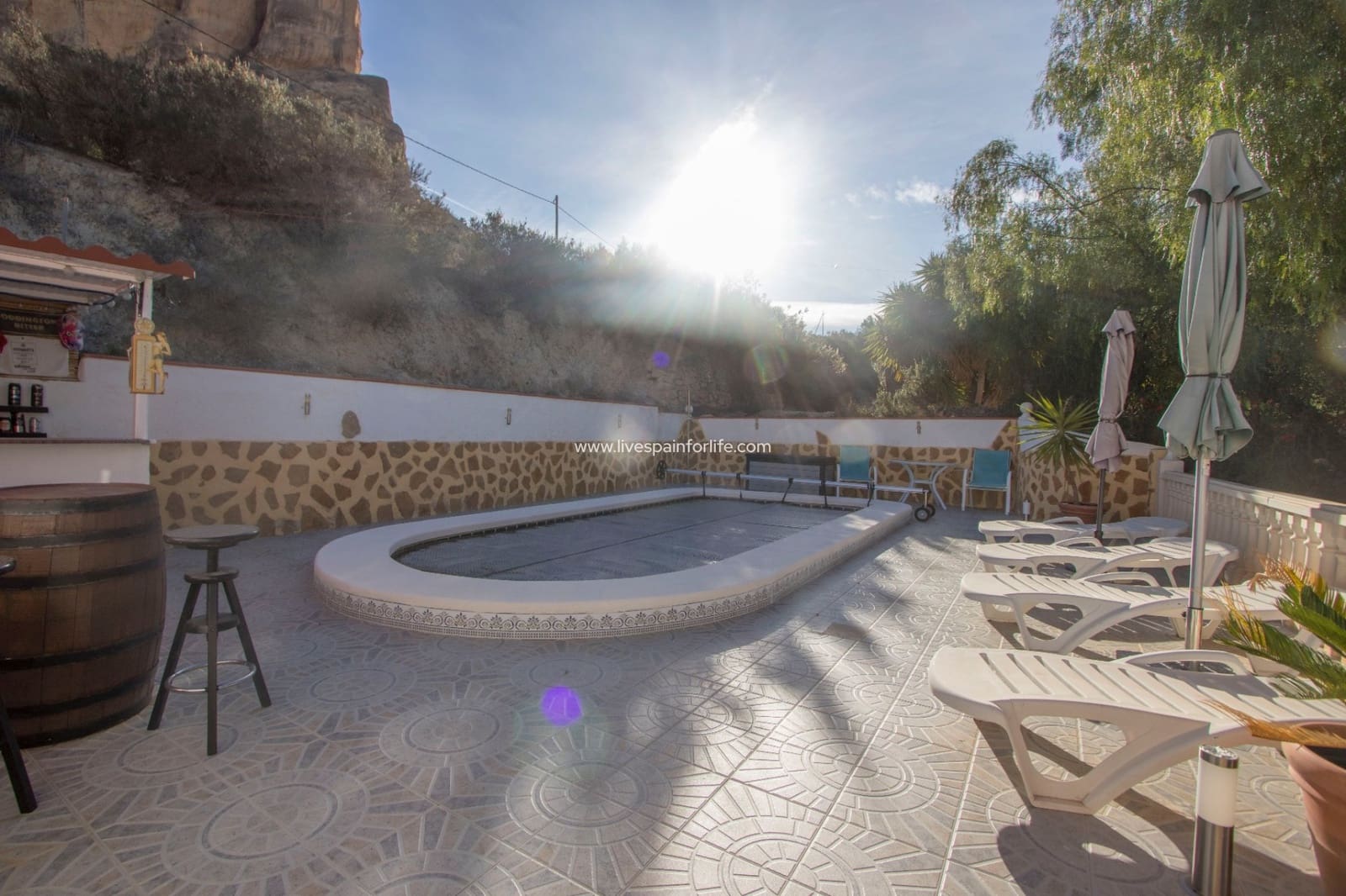 5 bedroom Finca/Country House for sale in Crevillente / Crevillent with pool garage - € 245,000 (Ref: 9628269)