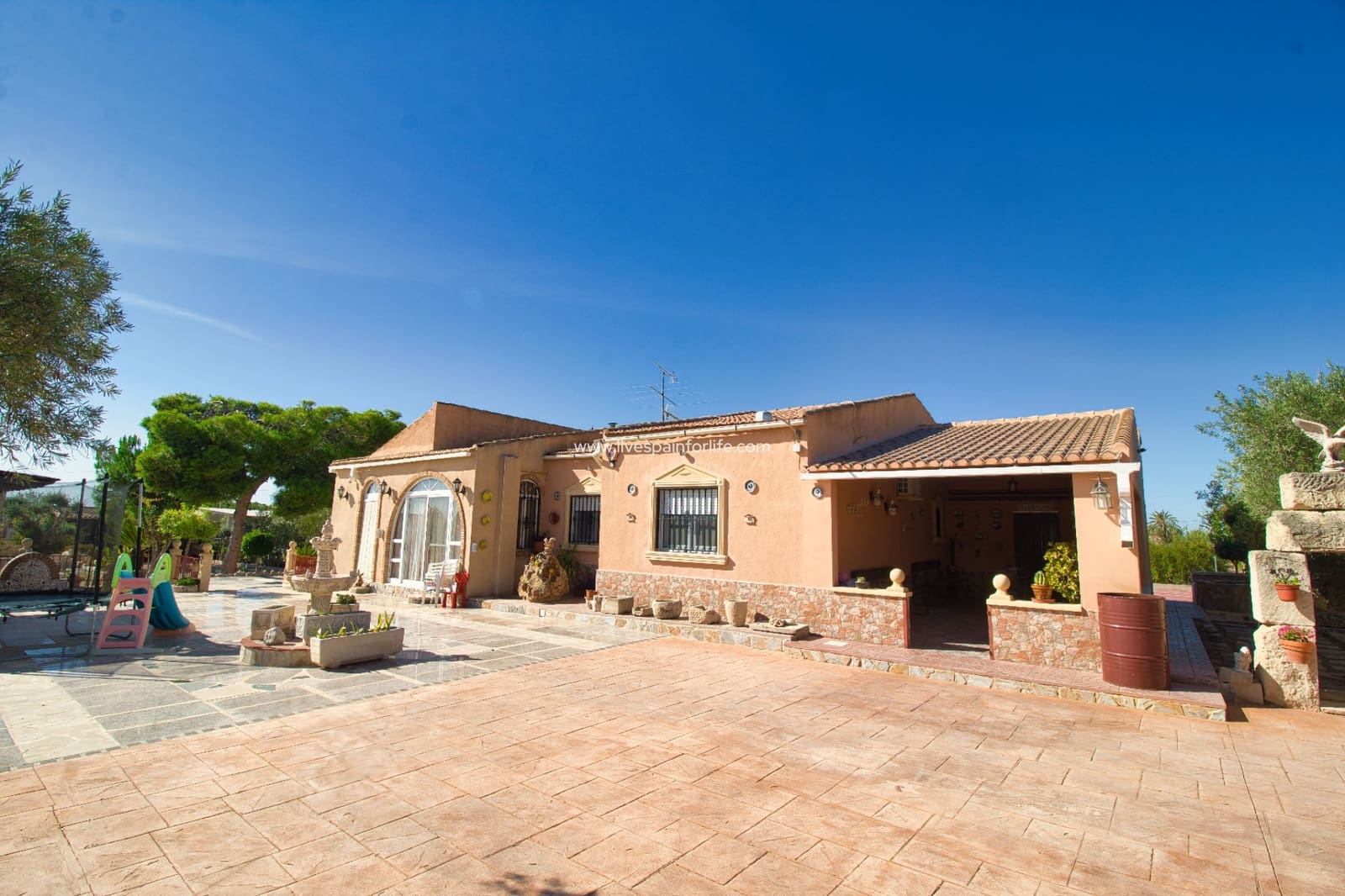 4 bedroom Finca/Country House for sale in Crevillente / Crevillent with pool garage - € 495,000 (Ref: 9628271)
