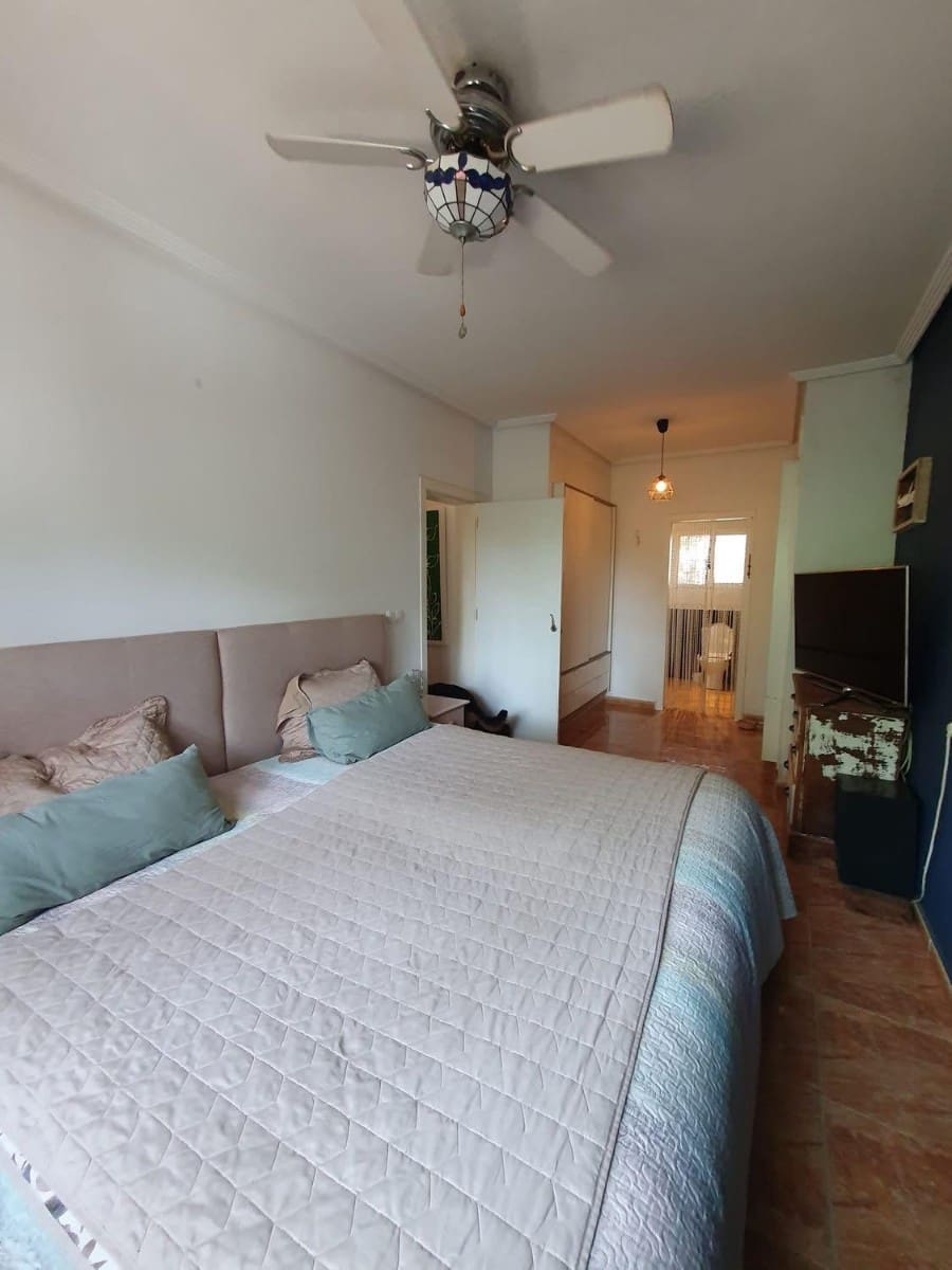 3 bedroom Finca/Country House for sale in Catral - € 265,000 (Ref: 9628272)