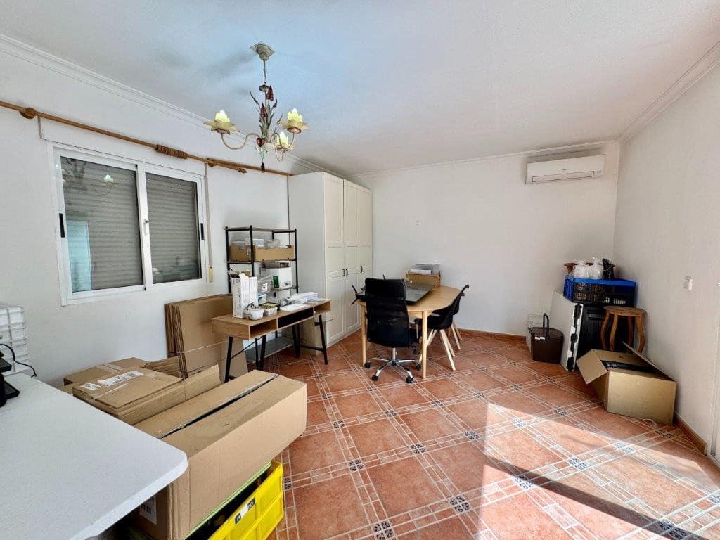 3 Zimmer Finca/Landgut zu verkaufen in Alicante / Alacant Stadt mit Pool Garage - 469.000 € (Ref: 9628276)