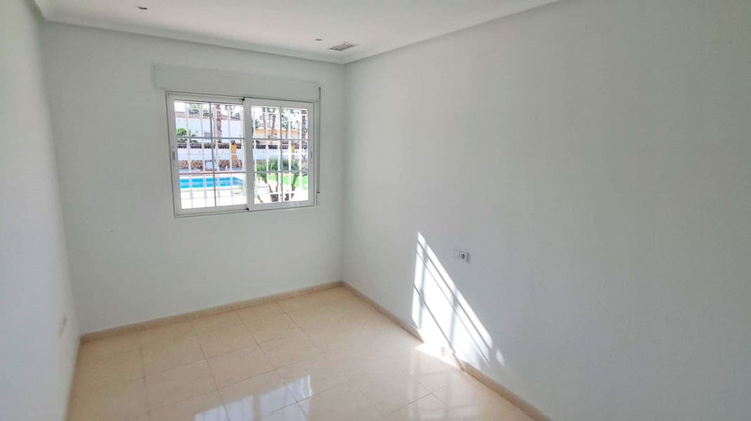 3 bedroom Finca/Country House for sale in Alicante / Alacant city with pool garage - € 430,000 (Ref: 9631390)