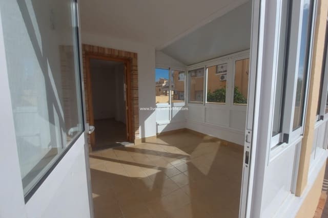 Bungalow de 3 habitaciones en Alicante / Alacant ciudad en venta con piscina garaje - 289.000 € (Ref: 9650245)