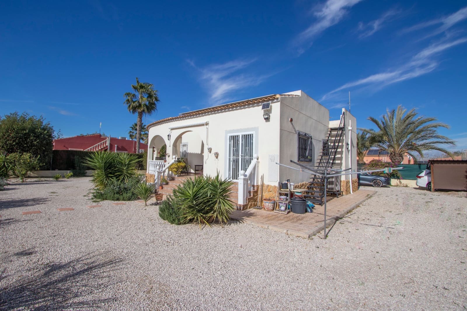 3 soveværelse Finca/Landehus til salg i Catral med swimmingpool garage - € 359.999 (Ref: 9650247)