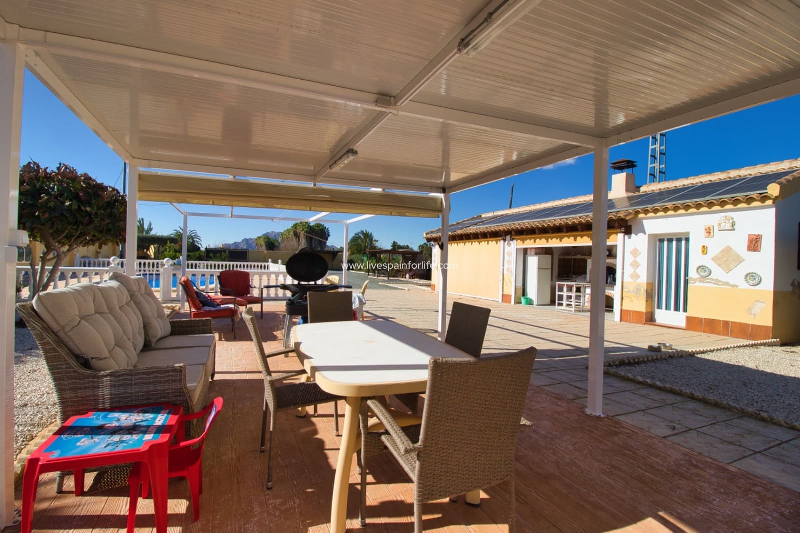 4 camera da letto Finca/Casa di Campagna in vendita in Dolores con piscina - 385.000 € (Rif: 9650250)