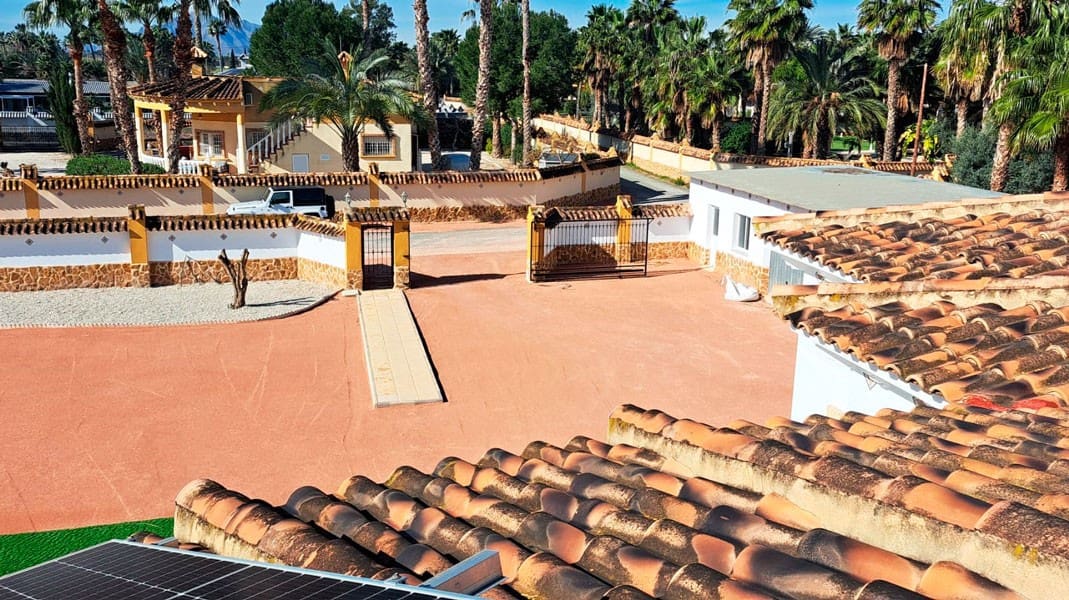 3 slaapkamer Finca/Landhuis te koop in Catral met zwembad garage - € 430.000 (Ref: 9650251)