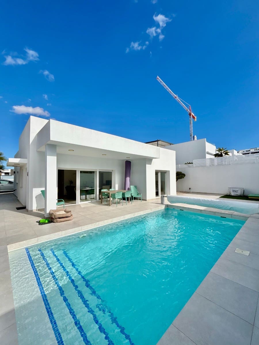 3 quarto Moradia para venda em Benijofar com piscina garagem - 569 500 € (Ref: 9650411)