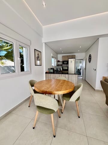 3 quarto Moradia para venda em Benijófar com piscina garagem - 569 500 € (Ref: 9650411)