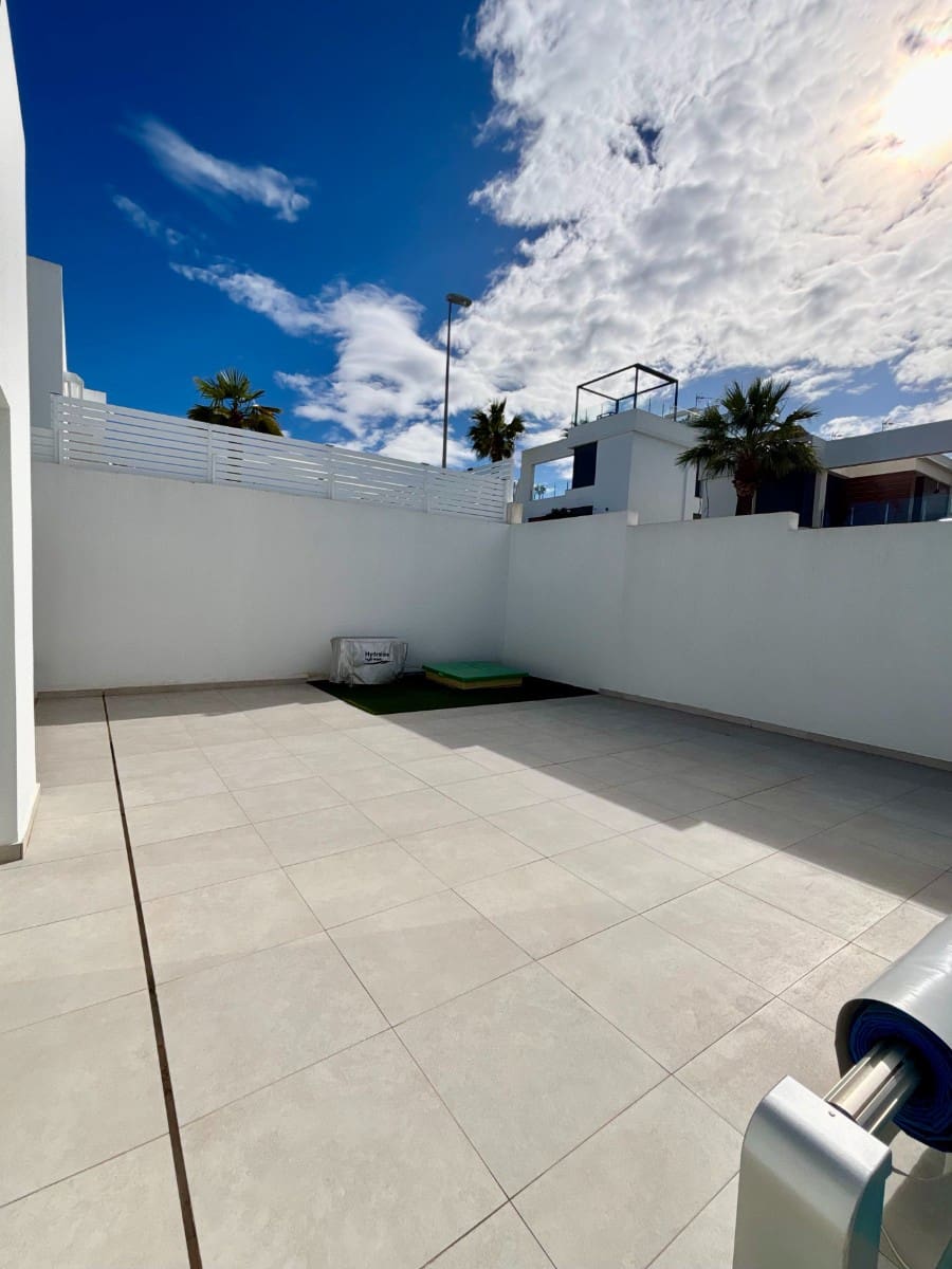 3 quarto Moradia para venda em Benijofar com piscina garagem - 569 500 € (Ref: 9650411)