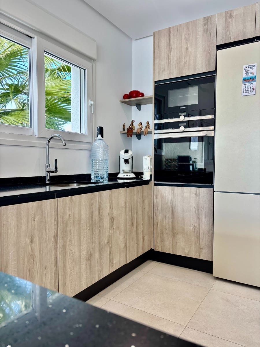 3 quarto Moradia para venda em Benijofar com piscina garagem - 569 500 € (Ref: 9650411)