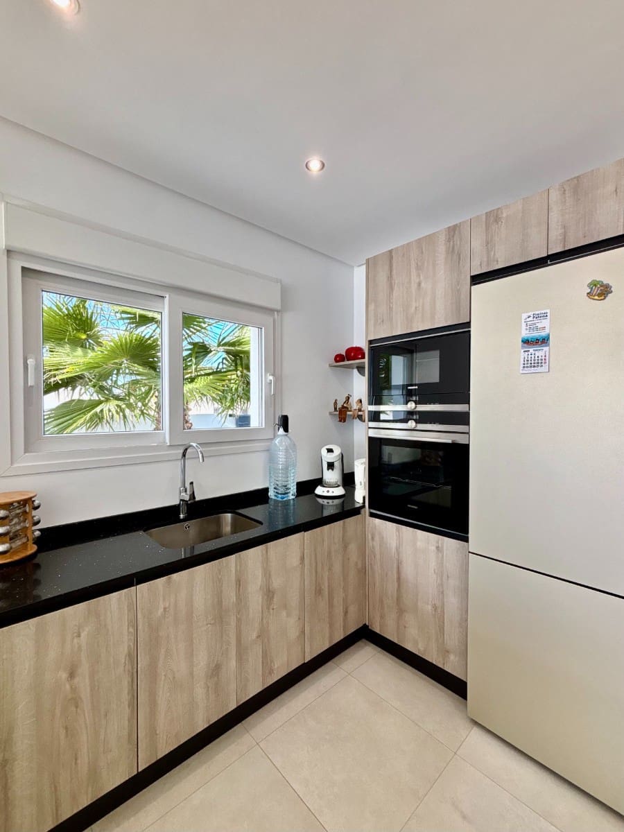 3 quarto Moradia para venda em Benijofar com piscina garagem - 569 500 € (Ref: 9650411)