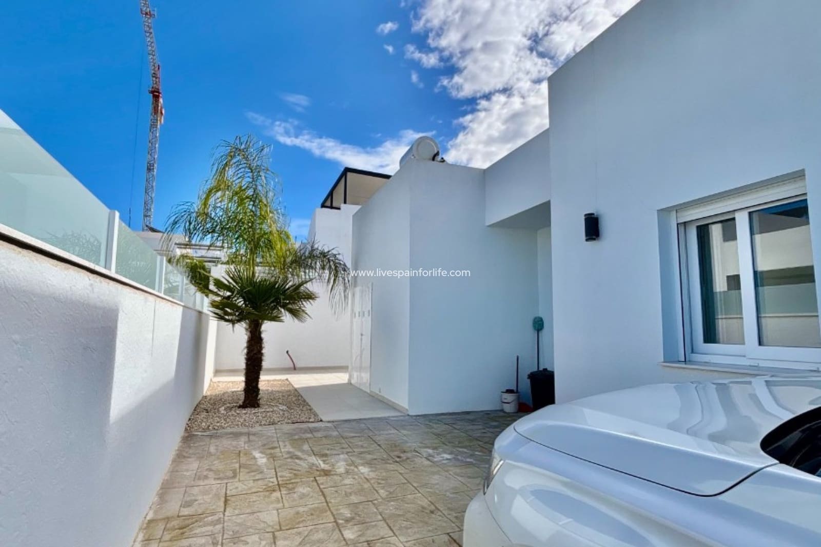 Chalet de 3 habitaciones en Benijófar en venta con piscina garaje - 569.500 € (Ref: 9650411)