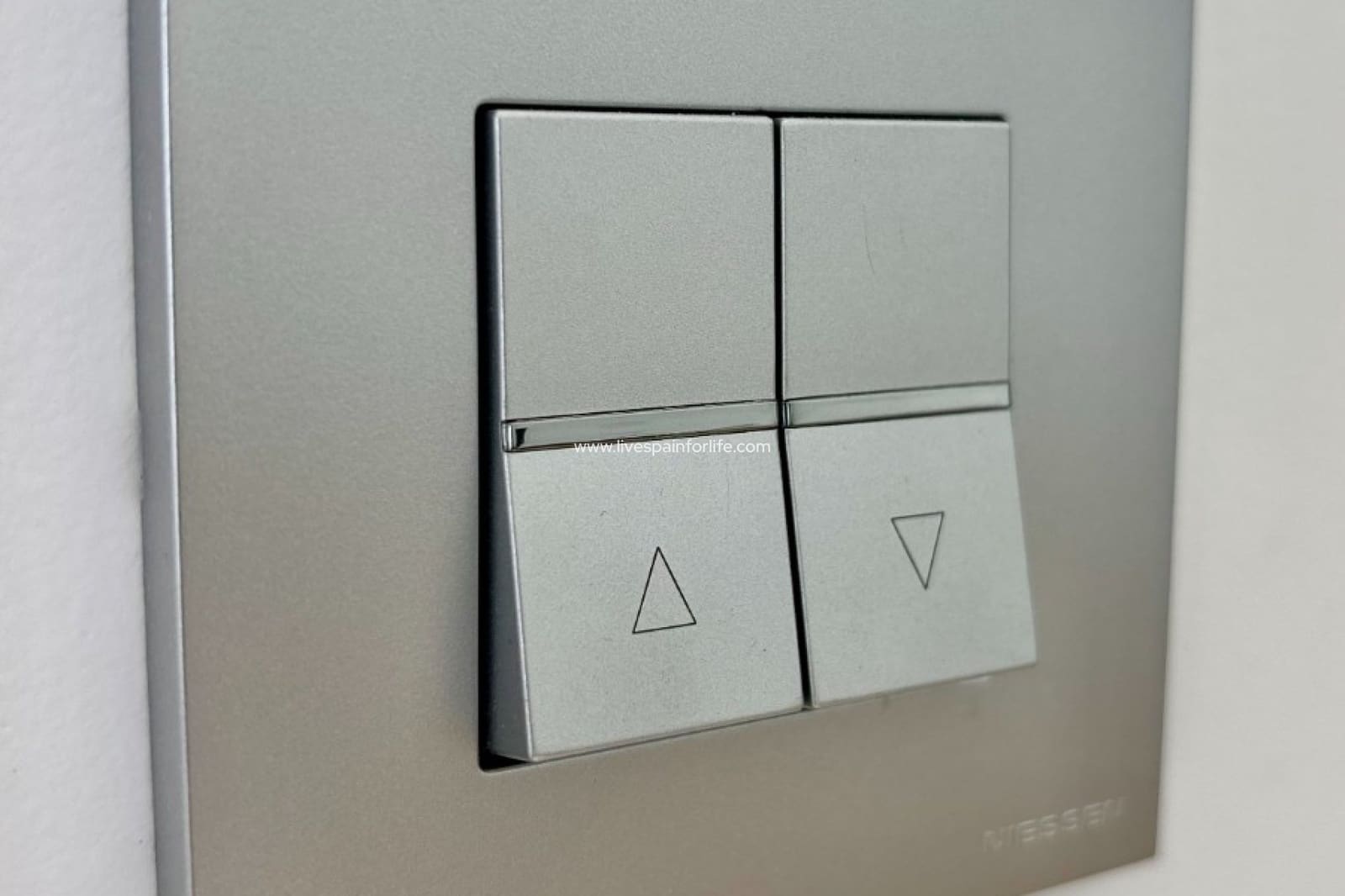 Chalet de 3 habitaciones en Benijófar en venta con piscina garaje - 569.500 € (Ref: 9650411)