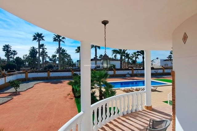 Finca/Casa Rural de 3 habitaciones en Catral en venta con piscina garaje - 430.000 € (Ref: 9652330)