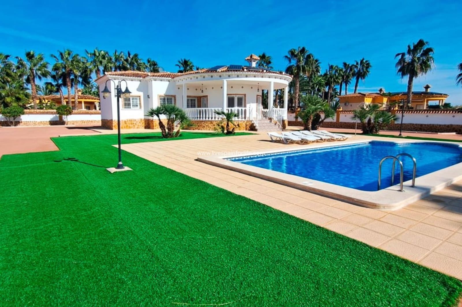 3 bedroom Finca/Country House for sale in Alicante / Alacant city with pool garage - € 430,000 (Ref: 9652331)