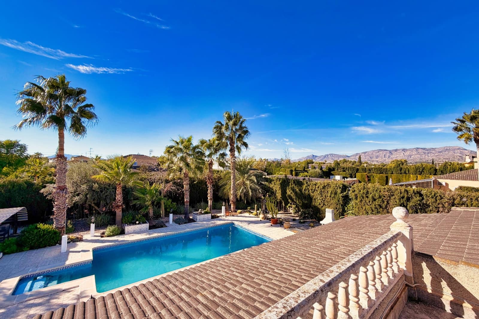 5 chambre Finca/Maison de Campagne à vendre à Elche / Elx avec piscine garage - 299 000 € (Ref: 9652847)