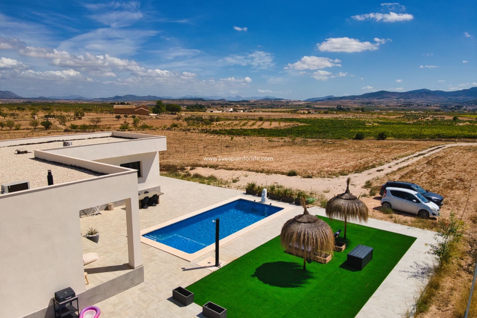 3 quarto Quinta/Casa Rural para venda em Pinoso com piscina garagem - 425 000 € (Ref: 9653145)