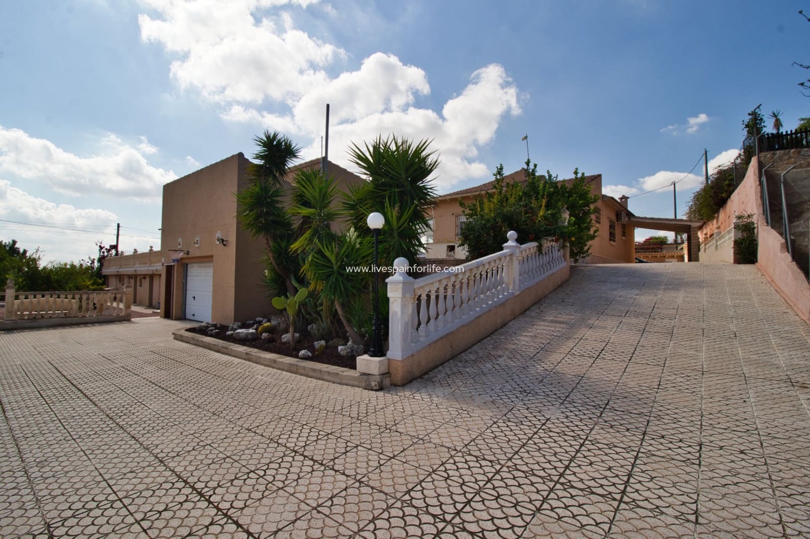 Finca/Casa Rural de 3 habitaciones en Albatera en venta con piscina garaje - 379.995 € (Ref: 9653147)