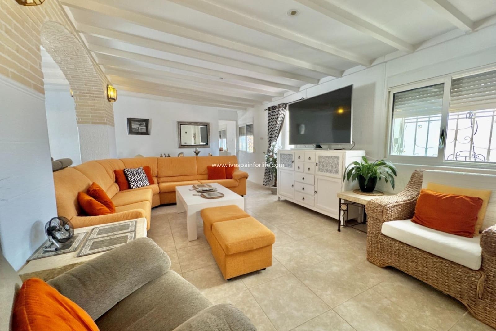 7 sypialnia Finka/Dom wiejski na sprzedaż w Dolores z basenem garażem - 649 000 € (Ref: 9653149)