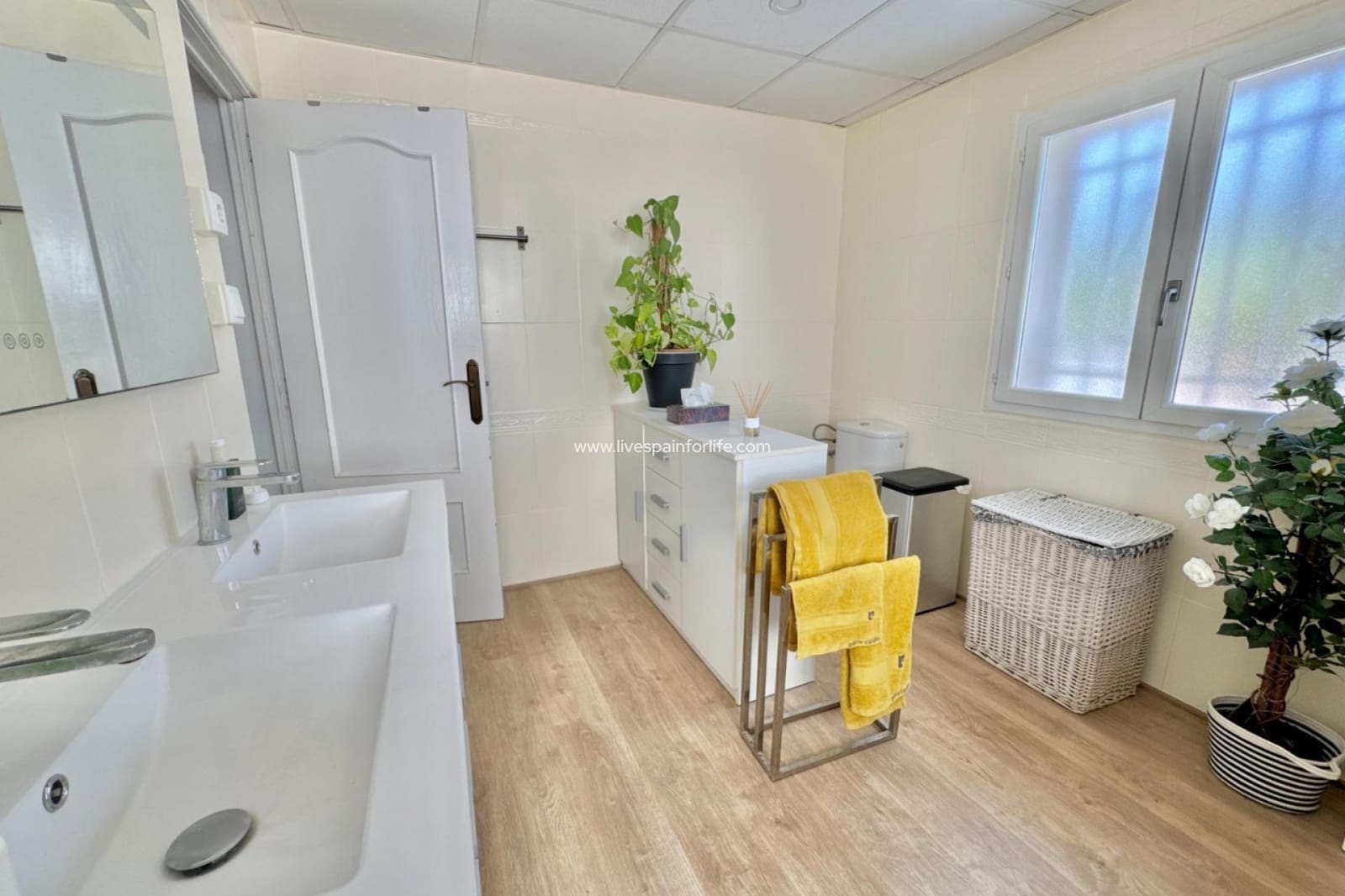 7 sypialnia Finka/Dom wiejski na sprzedaż w Dolores z basenem garażem - 649 000 € (Ref: 9653149)