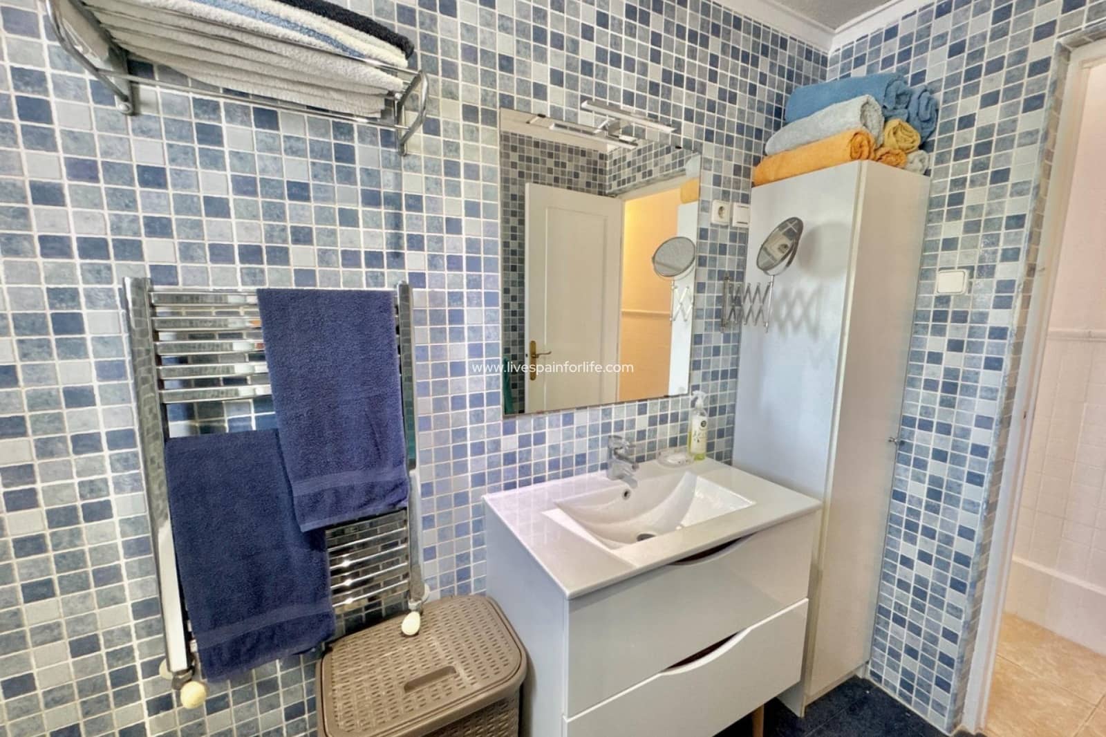 7 sypialnia Finka/Dom wiejski na sprzedaż w Dolores z basenem garażem - 649 000 € (Ref: 9653149)