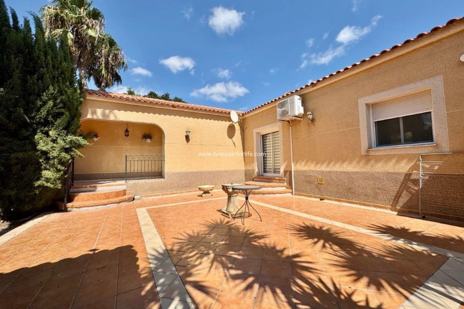 3 sypialnia Finka/Dom wiejski na sprzedaż w Dolores z basenem garażem - 455 000 € (Ref: 9653153)