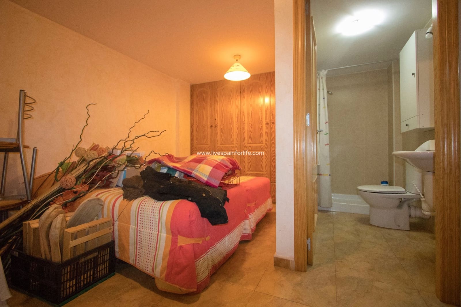 1 makuuhuone Kaupallinen myytävänä paikassa Albatera mukana 
autotalli - 225 000 € (Ref: 9653154)