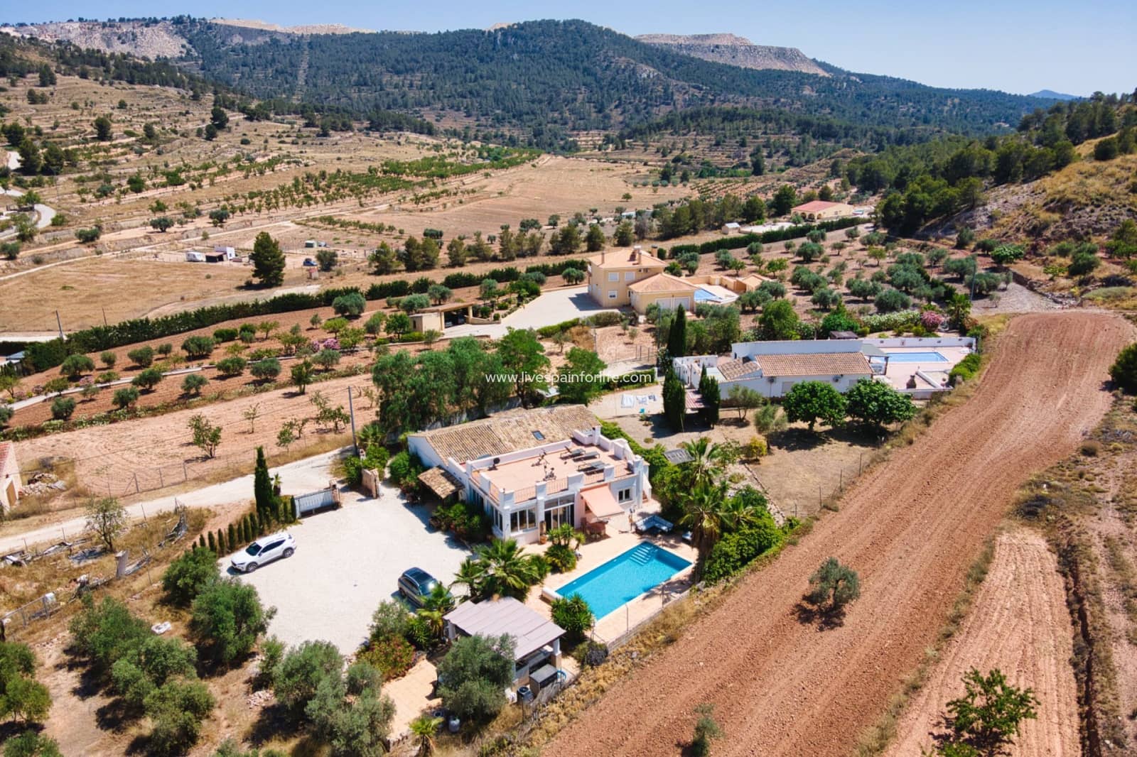 5 quarto Quinta/Casa Rural para venda em Pinoso com piscina - 395 000 € (Ref: 9653159)