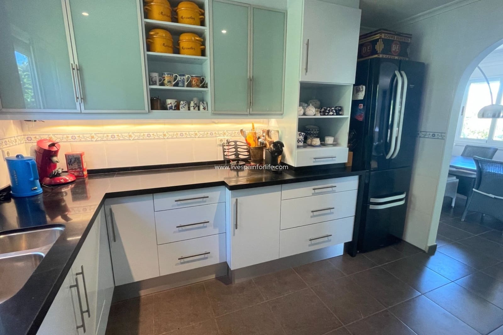 Chalet de 4 habitaciones en Hondón de las Nieves en venta con piscina - 359.950 € (Ref: 9664072)