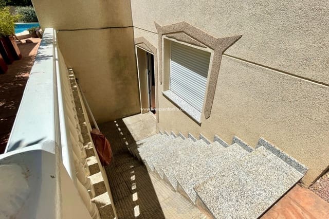 Chalet de 4 habitaciones en Hondón de las Nieves en venta con piscina - 359.950 € (Ref: 9664072)