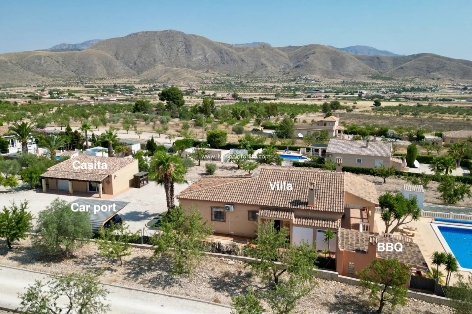 5 soverom Villa til salgs i Hondon de los Frailes med svømmebasseng garasje - € 440 000 (Ref: 9664074)