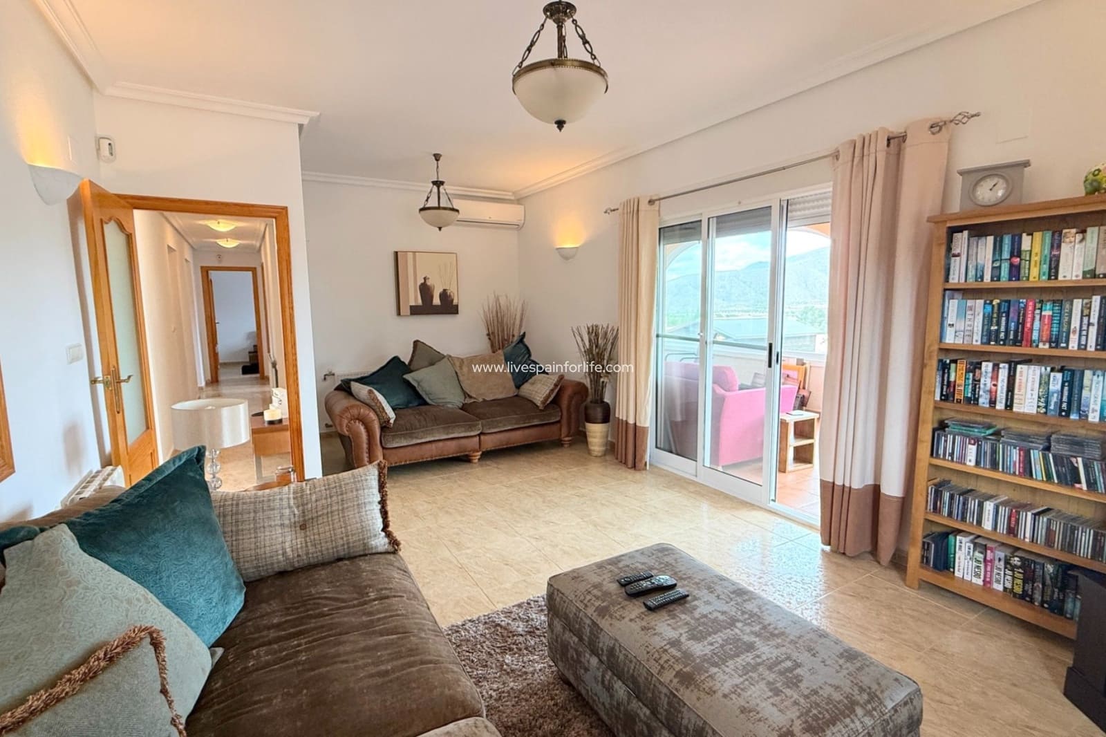 5 soverom Villa til salgs i Hondon de los Frailes med svømmebasseng garasje - € 440 000 (Ref: 9664074)