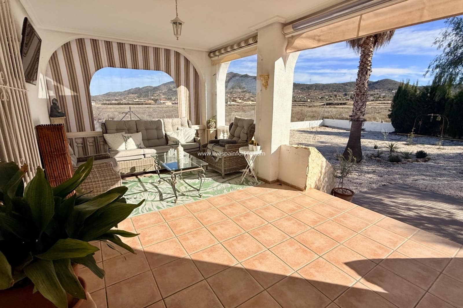 4 chambre Villa/Maison à vendre à Hondon de los Frailes avec piscine garage - 274 950 € (Ref: 9664075)