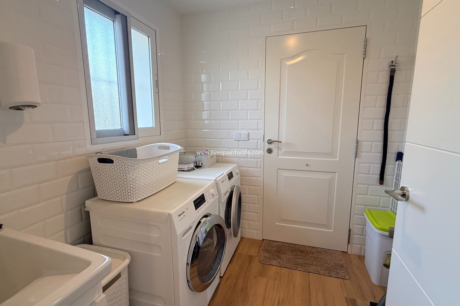 3 sypialnia Willa na sprzedaż w Macisvenda z basenem garażem - 374 950 € (Ref: 9664076)