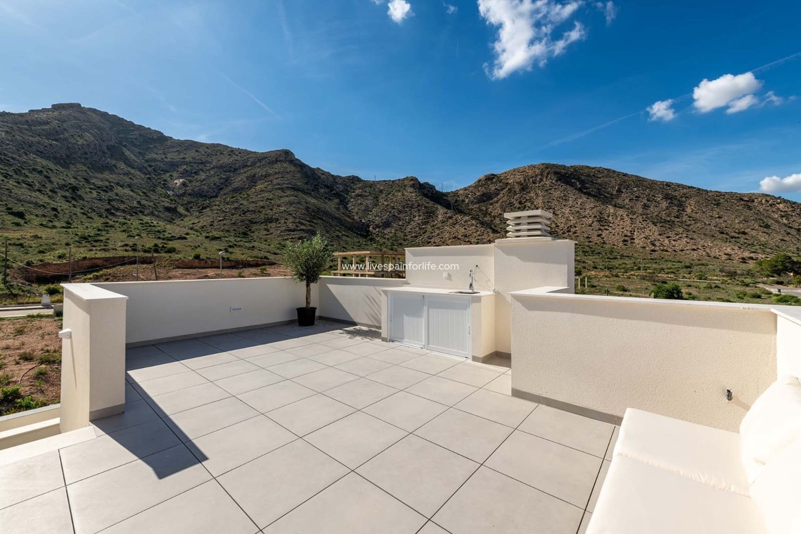 3 sovrum Semi-fristående Villa till salu i Cox med pool - 223 000 € (Ref: 9664078)