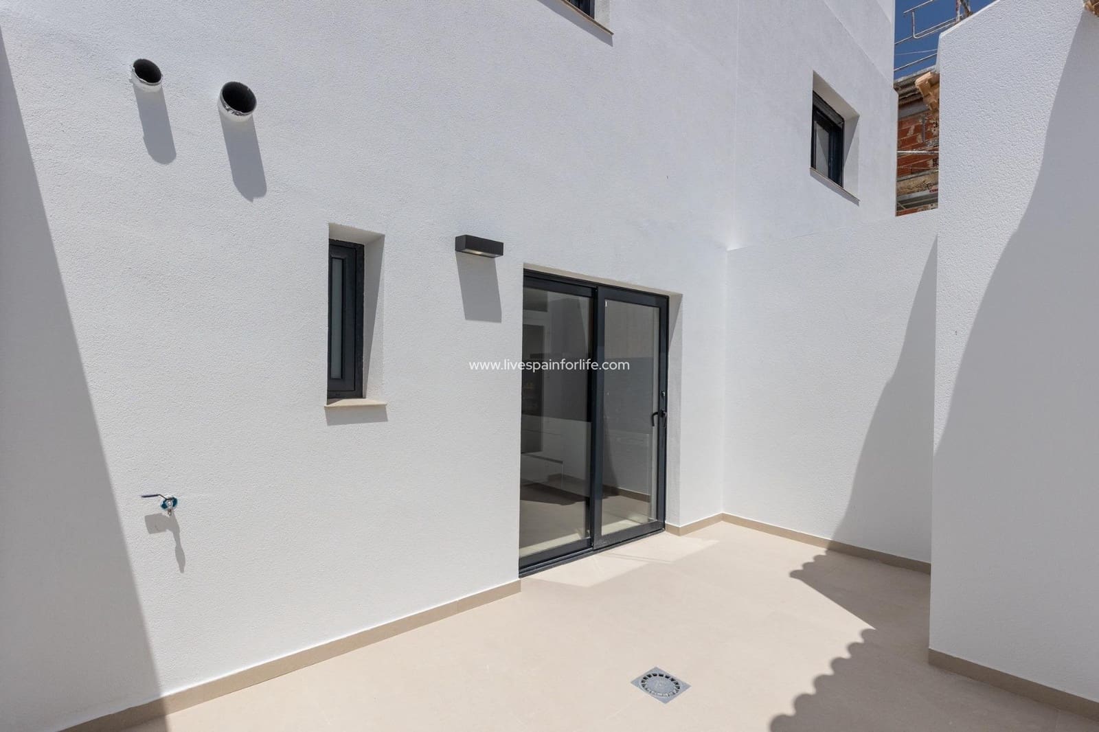 4 sypialnia Dom na sprzedaż w Rafal z basenem garażem - 269 000 € (Ref: 9664080)