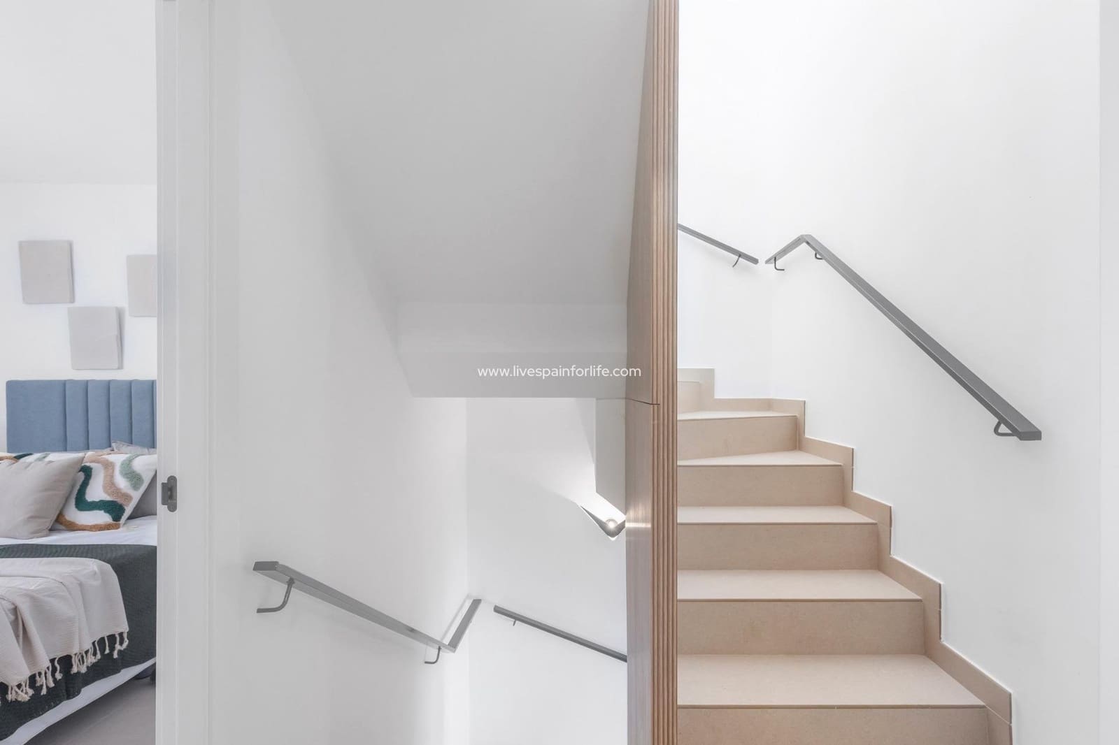 4 sypialnia Dom na sprzedaż w Rafal z basenem garażem - 269 000 € (Ref: 9664080)