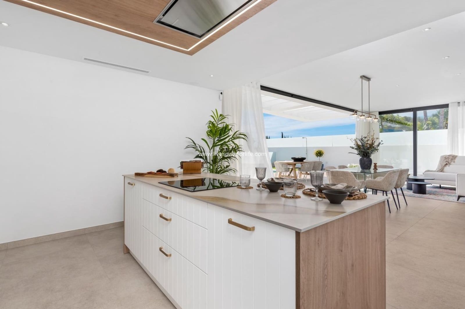 4 soveværelse Villa til salg i Polop med swimmingpool garage - € 725.000 (Ref: 9664089)