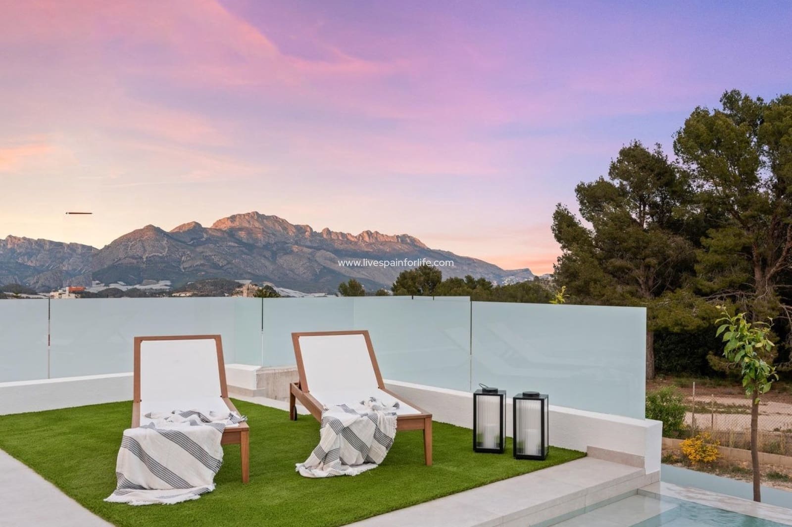 4 soveværelse Villa til salg i Polop med swimmingpool garage - € 725.000 (Ref: 9664089)