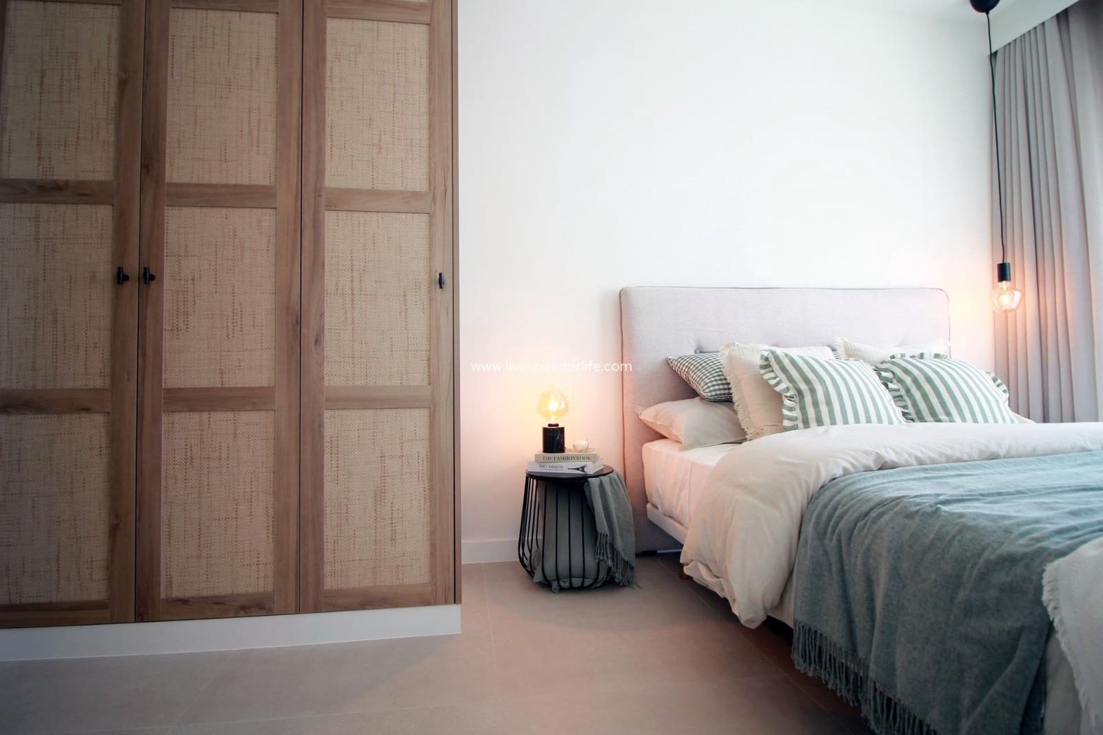 3 sypialnia Bungalow na sprzedaż w Torre de la Horadada z basenem garażem - 380 000 € (Ref: 9664102)