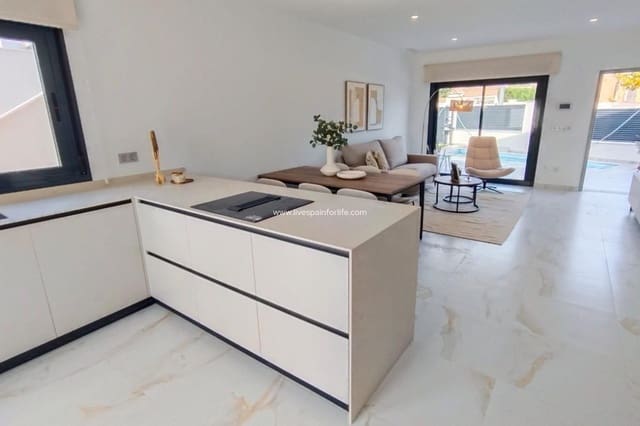 3 Zimmer Villa zu verkaufen in Pinar de Campoverde, Pilar de la Horadada mit Pool Garage - 422.500 € (Ref: 9664124)