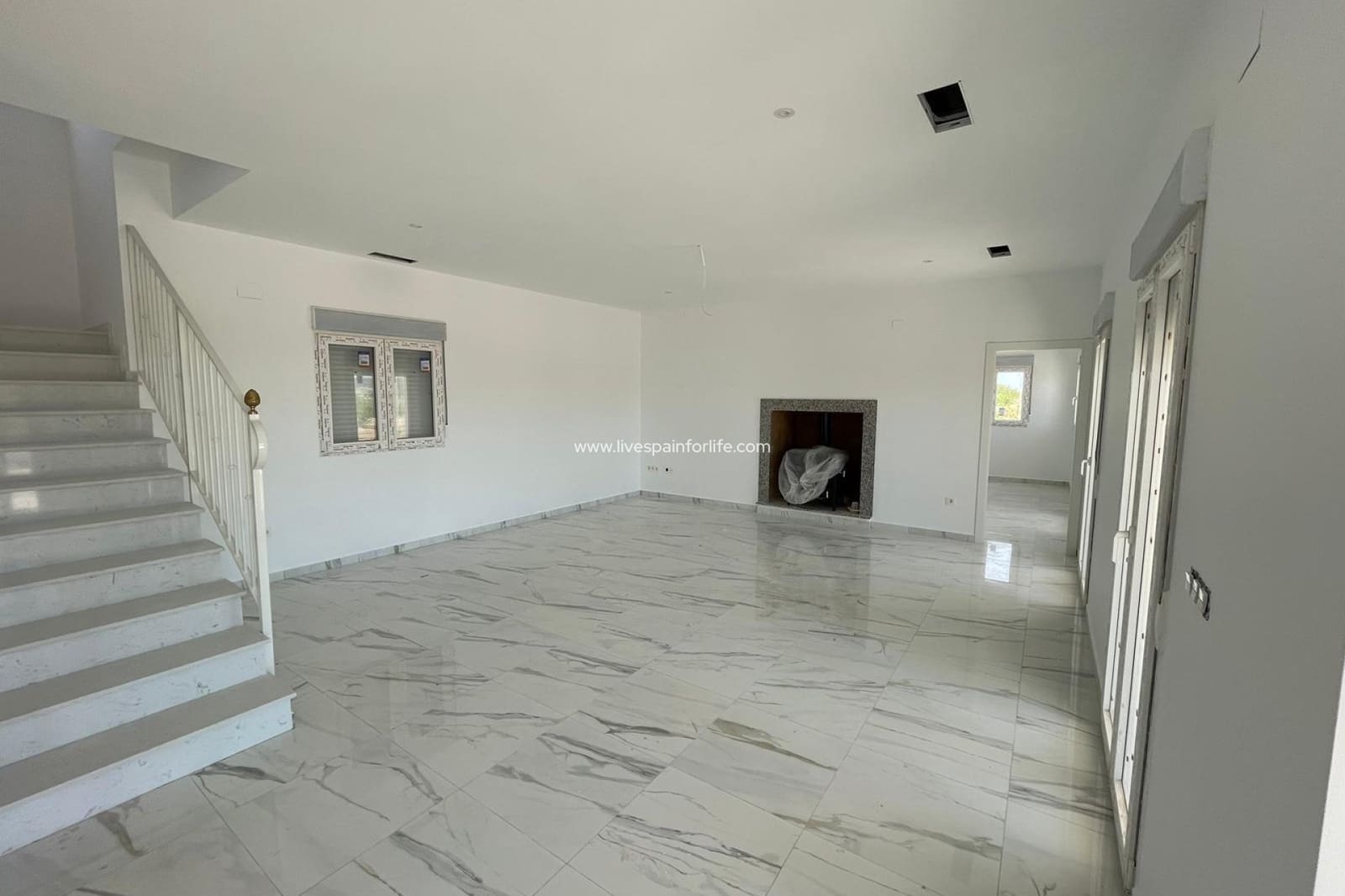 6 soveværelse Villa til salg i Pinoso med swimmingpool garage - € 611.000 (Ref: 9664127)