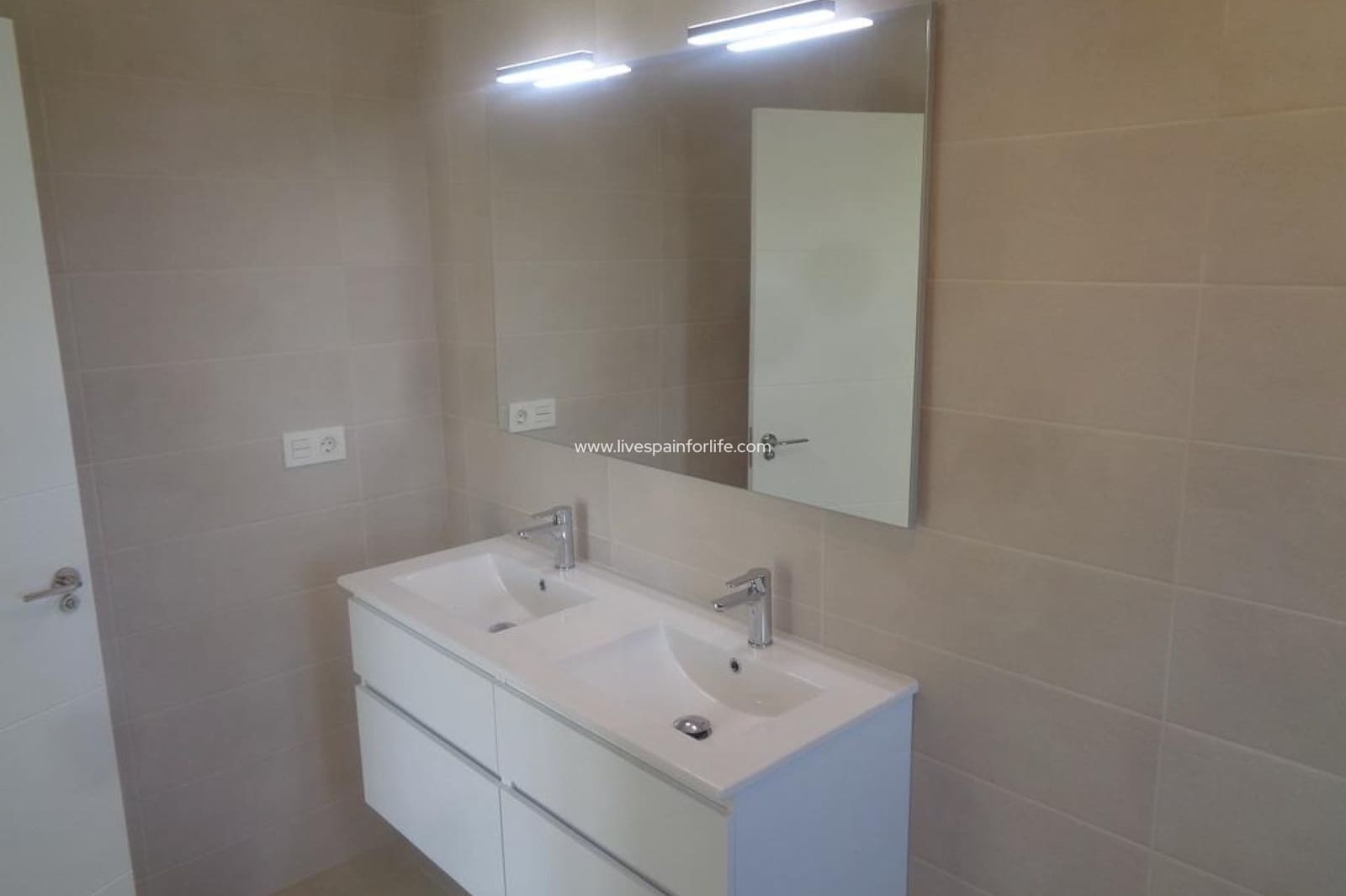 4 sovrum Villa till salu i Pinoso med pool garage - 397 000 € (Ref: 9664131)