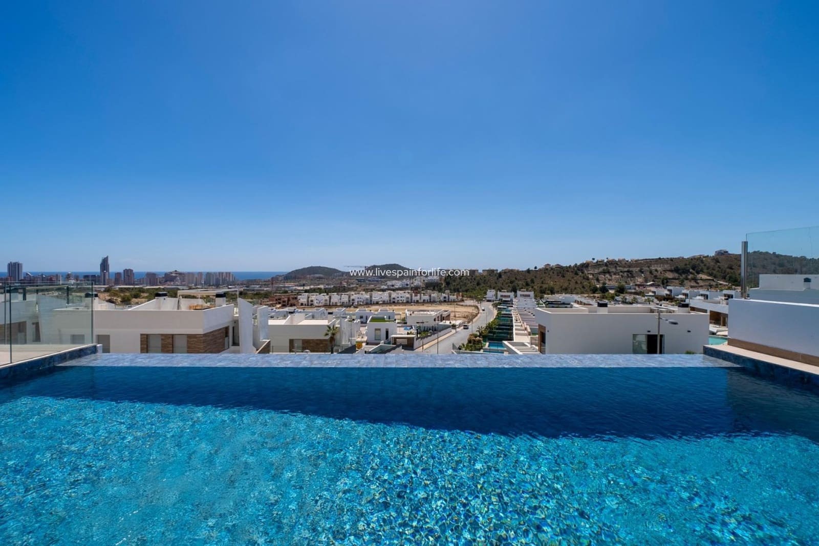 4 quarto Moradia para venda em Finestrat com piscina garagem - 1 350 000 € (Ref: 9664137)