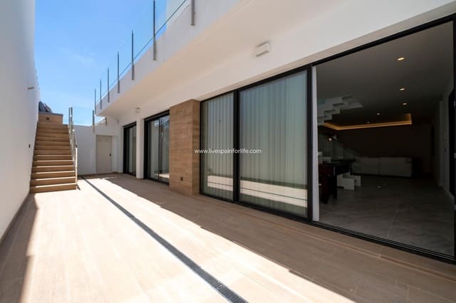 4 quarto Moradia para venda em Balcón de Finestrat - Terra Marina, Finestrat com piscina garagem - 1 350 000 € (Ref: 9664137)